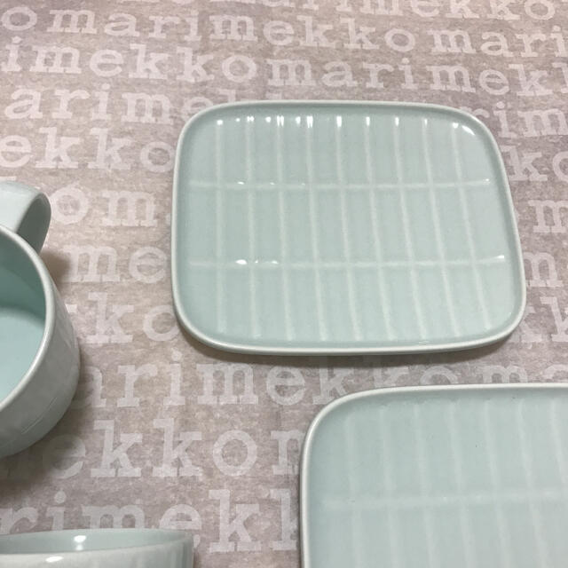 marimekko(マリメッコ)の新品　マリメッコ　TIILISKIVI 食器セット インテリア/住まい/日用品のキッチン/食器(食器)の商品写真