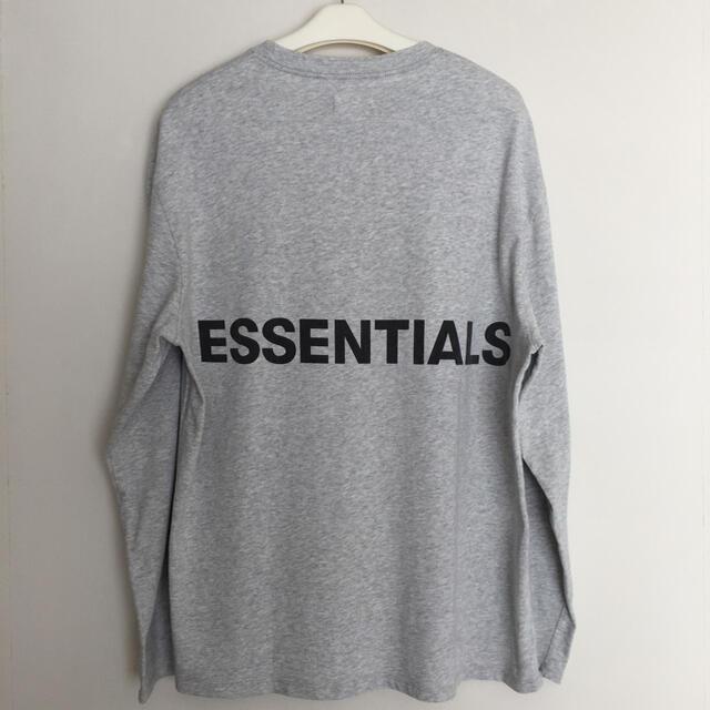 新品ですFOG Essentials長袖