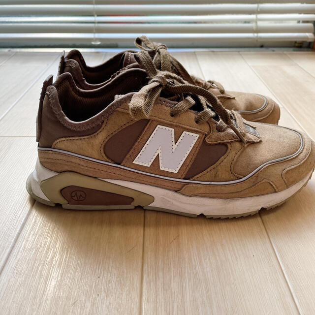 emmi 【New Balance】X-RACER