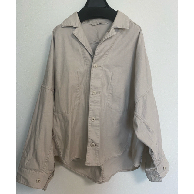 Plage(プラージュ)のArmyシャツ　ベージュ レディースのジャケット/アウター(ミリタリージャケット)の商品写真