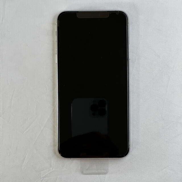Apple iPhone 11 Pro Maxシルバー512GBの通販 by FH｜アップルならラクマ - 香港版新品交換済Apple 特価在庫あ