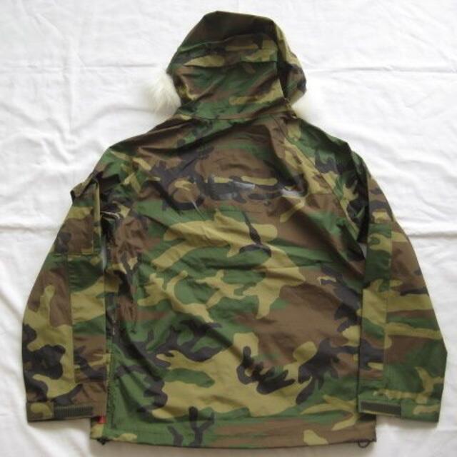 (M)Supreme Military Seam Taped Parka