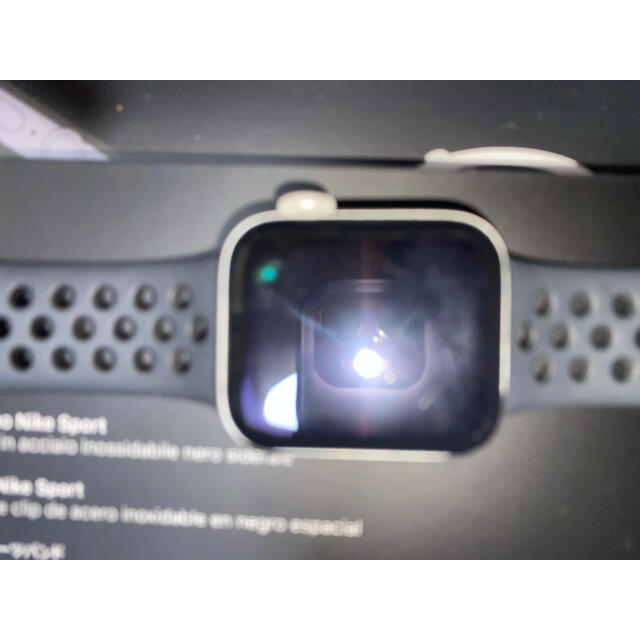Apple Watch(アップルウォッチ)のApple Watch5  Nike gps 40mm スマホ/家電/カメラのスマホアクセサリー(その他)の商品写真