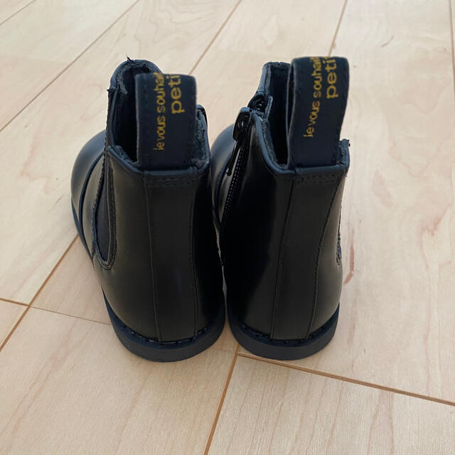 petit main(プティマイン)のプティマイン  サイドゴアブーツ　14センチ　黒 キッズ/ベビー/マタニティのベビー靴/シューズ(~14cm)(ブーツ)の商品写真