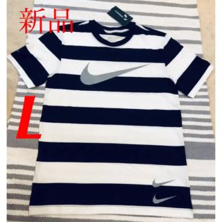 ナイキ(NIKE)の新品　NIKE ナイキ　スウォッシュ　Tシャツ　L(Tシャツ/カットソー(半袖/袖なし))