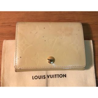 ルイヴィトン(LOUIS VUITTON)のビトン　ヴェルニ  名刺入れ　カードケース　ベージュ(名刺入れ/定期入れ)