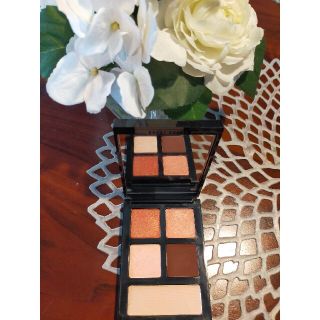 ボビイブラウン(BOBBI BROWN)の極美品★ボビイブラウン　イントゥザサンセット(アイシャドウ)