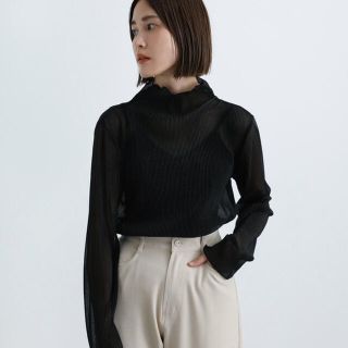 トゥデイフル(TODAYFUL)の【新品未使用】select moca シアートップス(シャツ/ブラウス(長袖/七分))