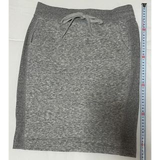 ユニクロ(UNIQLO)のUNIQLO スエットスカート(ひざ丈スカート)