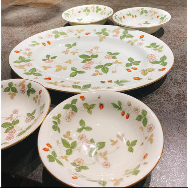 注目ブランド WEDGWOOD ⭐︎ぷりん⭐︎様専用◼️新品・未使用 ブランド公式通販 【レア美品】ウェッジウッド★グレンミスト★モーニングティーセット 食器