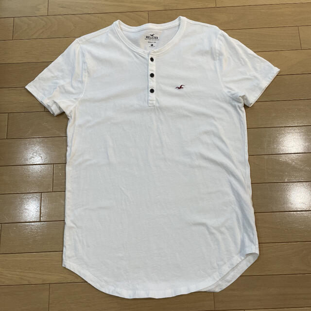 Hollister(ホリスター)のホリスター　Tシャツ メンズのトップス(Tシャツ/カットソー(七分/長袖))の商品写真