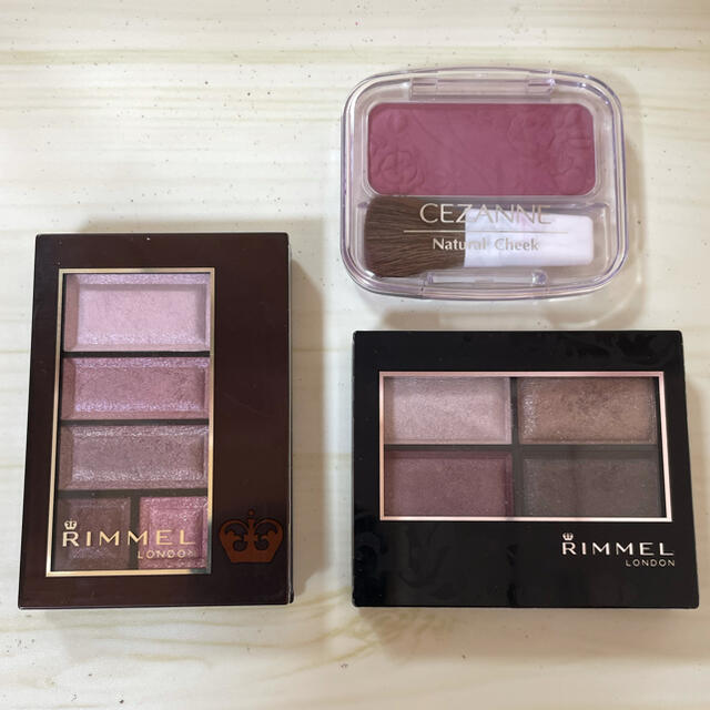 RIMMEL(リンメル)のアイシャドウ、チークセット コスメ/美容のベースメイク/化粧品(アイシャドウ)の商品写真