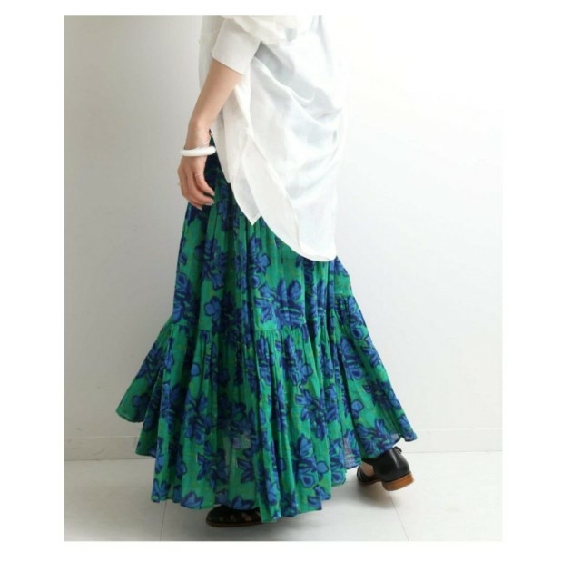 IENA(イエナ)のsara mallika サラマリカ IENA ブロックプリントフラワースカート レディースのスカート(ロングスカート)の商品写真