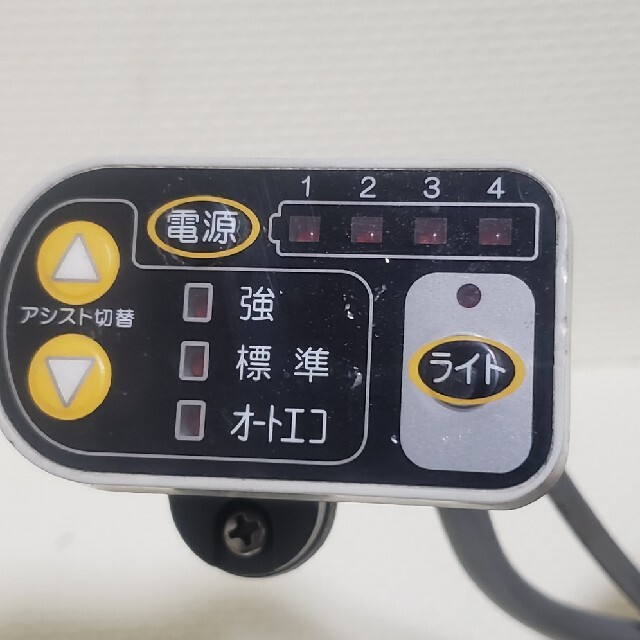 ヤマハ,ブリヂストン アシスト自転車用 手元スイッチ(PZ系等)　白　中古品 スポーツ/アウトドアの自転車(パーツ)の商品写真