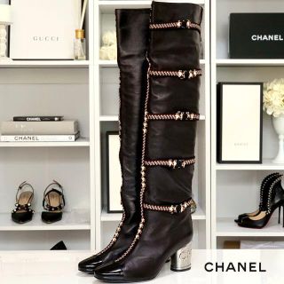 シャネル(CHANEL)の3011 シャネル レザー ニーハイブーツ 黒(ブーツ)