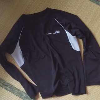 ニューバランス(New Balance)の中古品　ニューバランス　長袖シャツ(Tシャツ/カットソー(七分/長袖))