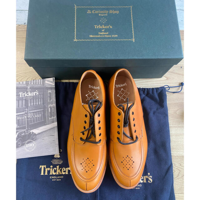 Trickers(トリッカーズ)の美品　tricker's  M5807 レースアップ　ビジネスシューズ メンズの靴/シューズ(ドレス/ビジネス)の商品写真
