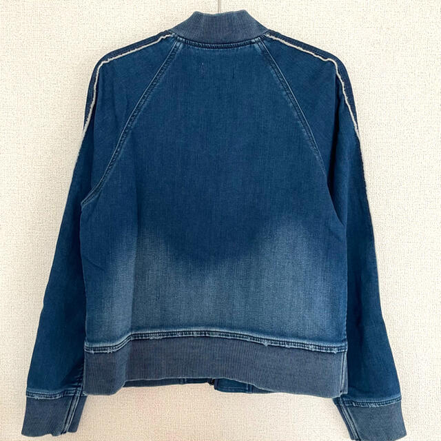 YANUK(ヤヌーク)のYANUK  ヤヌーク   LINE JACKET デニムラインジャケット レディースのジャケット/アウター(Gジャン/デニムジャケット)の商品写真