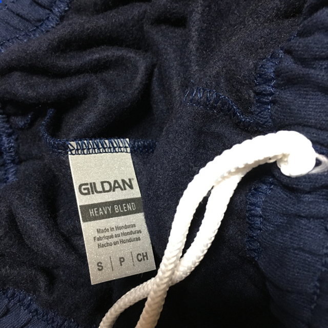 GILDAN(ギルタン)のr様専用！新品GILDAN パンツ3点、ジップパーカー1点 計4点セット メンズのパンツ(その他)の商品写真