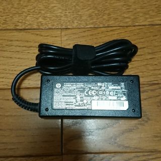 ヒューレットパッカード(HP)のHP ACアダプタ 18.5V 3.5A PPP009A(PC周辺機器)