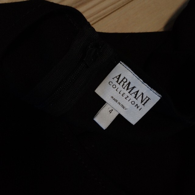 ARMANI COLLEZIONI(アルマーニ コレツィオーニ)のARMANI アルマーニ コレツォーニ ワンピース ドレス 黒 レディースのワンピース(ひざ丈ワンピース)の商品写真