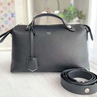 フェンディ(FENDI)の美品★　フェンディ　バイザウェイ　ミディアム　2way　黒(ハンドバッグ)