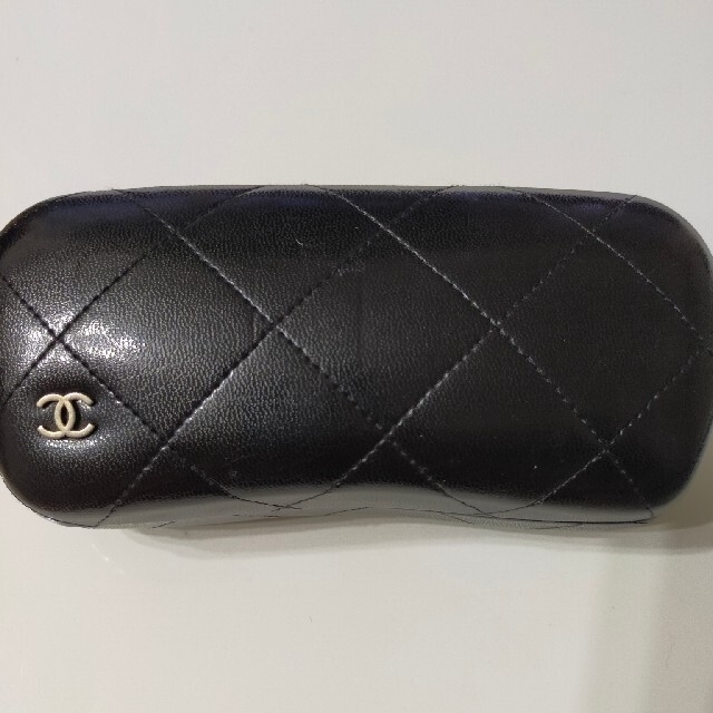 CHANEL(シャネル)のシャネル　カメリア　サングラス　 レディースのファッション小物(サングラス/メガネ)の商品写真