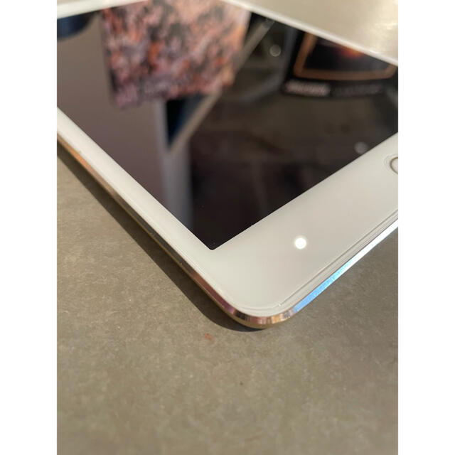 iPad mini 4 Wi-Fiモデル 64GB ゴールド