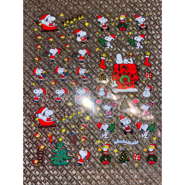 PEANUTS(ピーナッツ)のスヌーピー ウッドストック クリスマス　シール　２枚セット インテリア/住まい/日用品の文房具(シール)の商品写真
