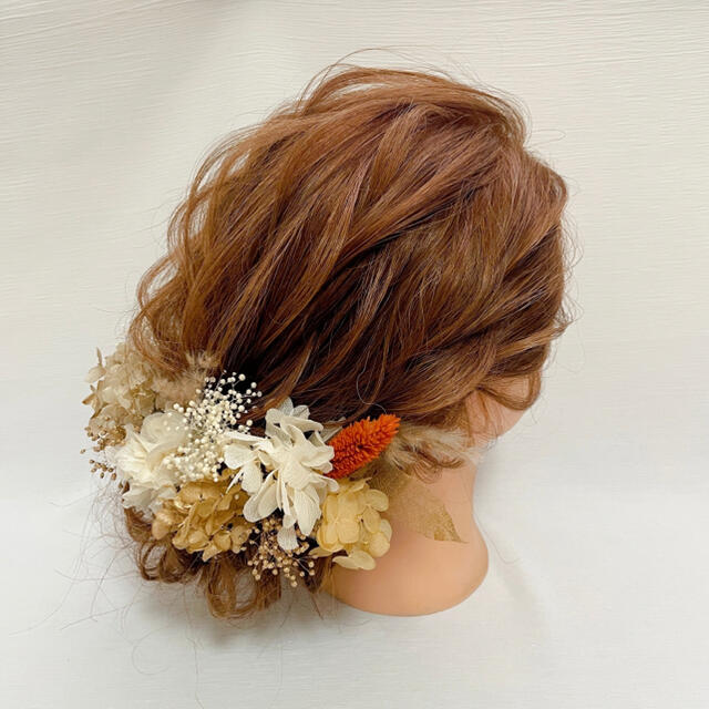 ✴︎ドライフラワー髪飾り✴︎オレンジゴールド和装ヘア飾り成人 ✴︎ドライフラワー髪飾り✴︎オレンジゴールド和装ヘア飾り成人