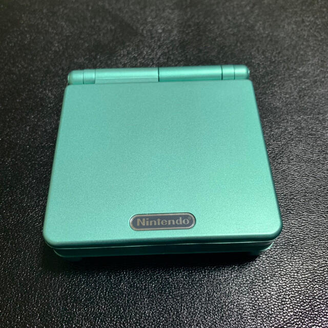 ゲームボーイアドバンス(ゲームボーイアドバンス)のゲームボーイアドバンスSP IPS V２　バックライト液晶　GBA SP エンタメ/ホビーのゲームソフト/ゲーム機本体(携帯用ゲーム機本体)の商品写真