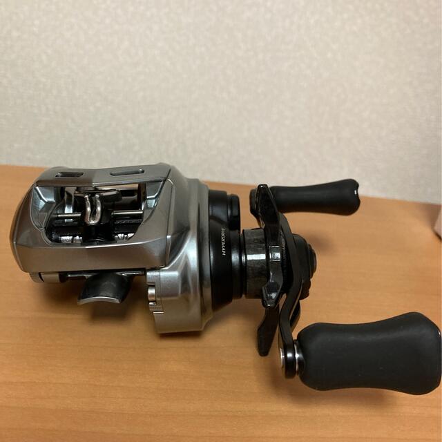 DAIWA(ダイワ)のダイワ 21 アルファス SV TW 800HL スポーツ/アウトドアのフィッシング(リール)の商品写真