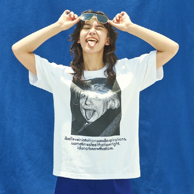 sacai(サカイ)の正規品 sacai アインシュタインTシャツ 0saize メンズのトップス(Tシャツ/カットソー(半袖/袖なし))の商品写真