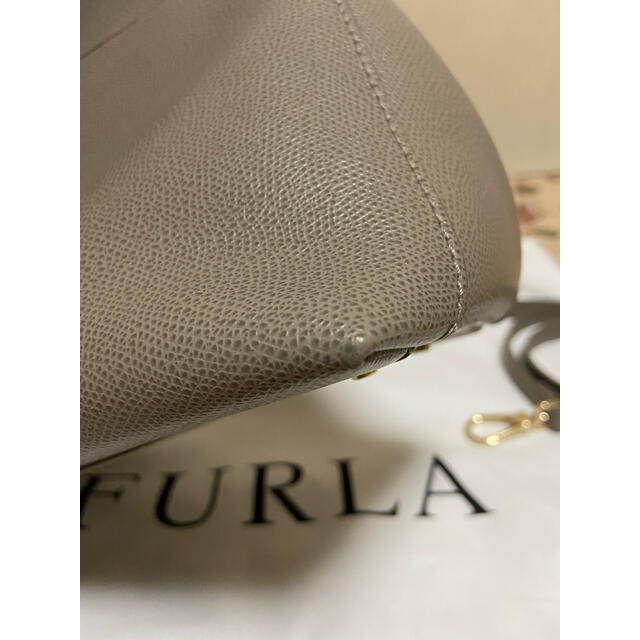 FURLA  フルラ　パイパーM