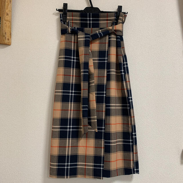 H&M(エイチアンドエム)のチェックタイトスカート レディースのスカート(ひざ丈スカート)の商品写真