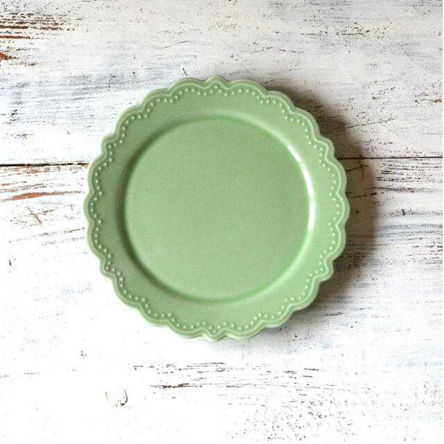 お皿　ピスタチオグリーン　2枚セット インテリア/住まい/日用品のキッチン/食器(食器)の商品写真