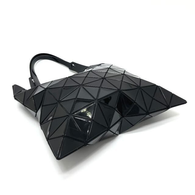 ISSEY MIYAKE(イッセイミヤケ)のイッセイミヤケ 三角ピース BAOBAO バオバオ トートバッグ  ブラック レディースのバッグ(トートバッグ)の商品写真