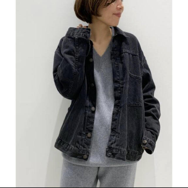 L'Appartement DEUXIEME CLASSE(アパルトモンドゥーズィエムクラス)のシュタンバウム　BLACK DENIM JACKET レディースのジャケット/アウター(Gジャン/デニムジャケット)の商品写真