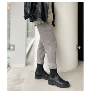 アパルトモンドゥーズィエムクラス(L'Appartement DEUXIEME CLASSE)の【AMERICANA】Thermal relax Pants グレー(カジュアルパンツ)