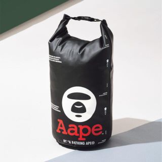 アベイシングエイプ(A BATHING APE)のAape BY A BATHING APE（R）防水収納バッグ ドライバッグ(その他)