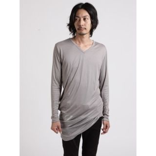 シェラック(SHELLAC)の未使用品 SHELLACアシンメトリーカットソーJULIUS noid LGB(Tシャツ/カットソー(七分/長袖))