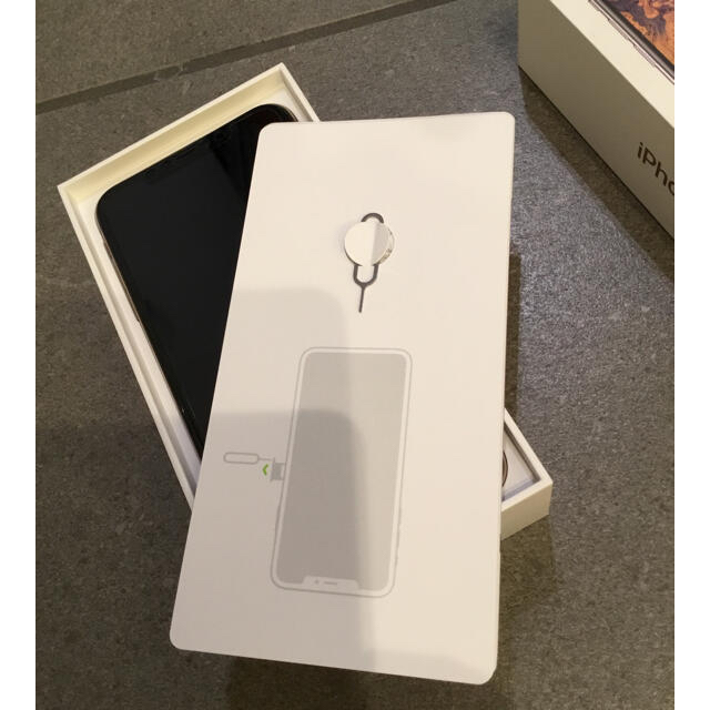 ファッション通販 iPhone XS Max Gold 256 GB docomo SIMフリー