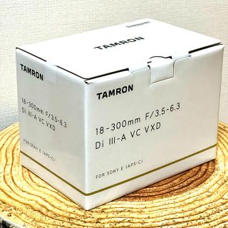 タムロン(TAMRON)のタムロン 18-300mm F/3.5-6.3 Di III-A VC VXD(レンズ(ズーム))