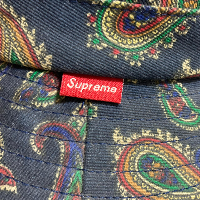 Supreme(シュプリーム)のsupreme バケットハット　ペイズリー柄 メンズの帽子(ハット)の商品写真