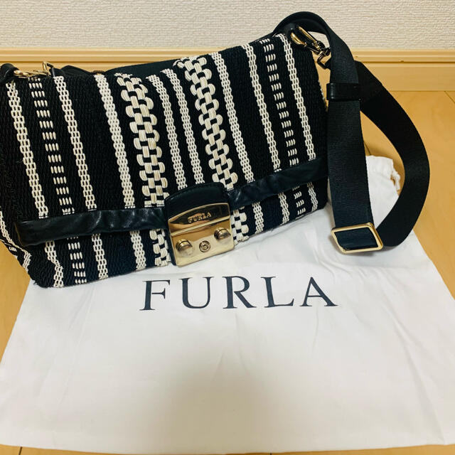 Furla(フルラ)のFURLA メトロポリス ショルダーバッグ レディースのバッグ(ショルダーバッグ)の商品写真