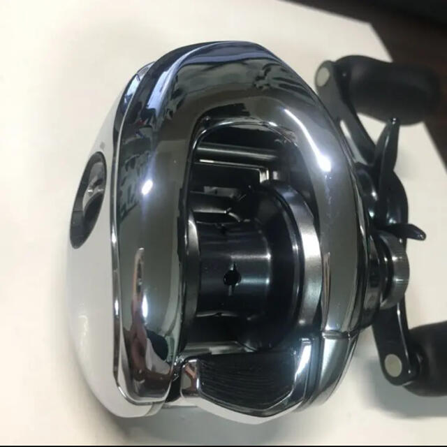 SHIMANO(シマノ)のシマノ 19アンタレス　HG　右　RH スポーツ/アウトドアのフィッシング(リール)の商品写真