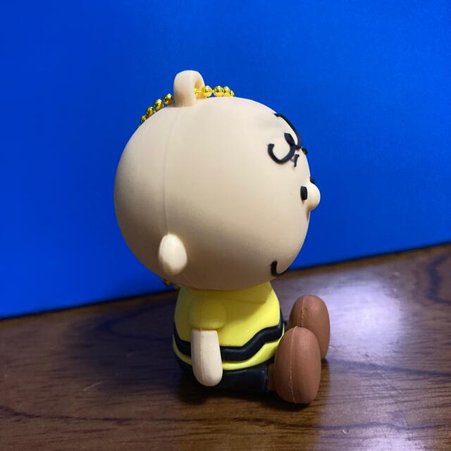 SNOOPY(スヌーピー)の《難あり》スヌーピー/チャーリーブラウン/ラバーマスコットキーホルダー エンタメ/ホビーのおもちゃ/ぬいぐるみ(キャラクターグッズ)の商品写真