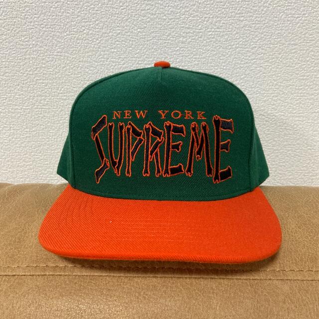 帽子supreme ボーンズロゴ