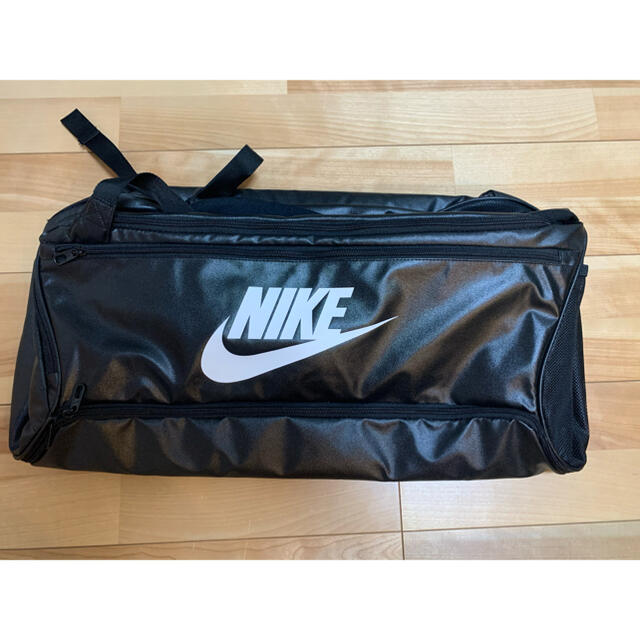 NIKE(ナイキ)の専用　送料無料　ナイキ　ブラジリア　トレーニング　コンバーチブル　ダッフルバッグ メンズのバッグ(ボストンバッグ)の商品写真