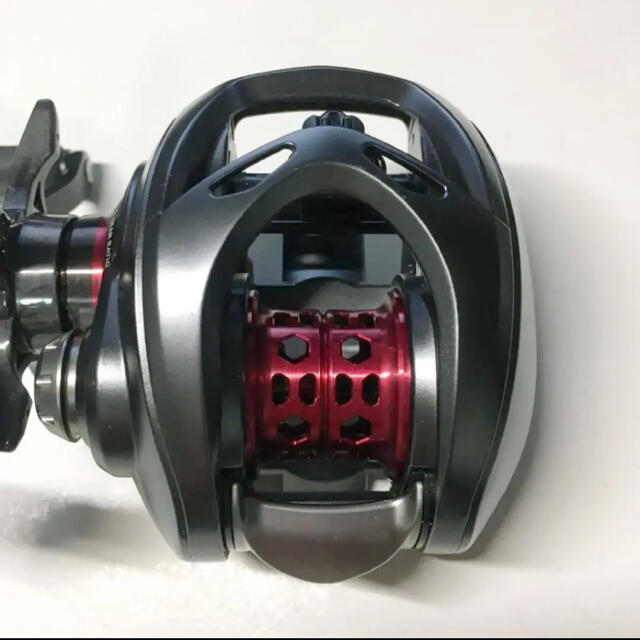 DAIWA(ダイワ)の【美品】ダイワ　スティーズ AIR TW 500XXHL スポーツ/アウトドアのフィッシング(リール)の商品写真